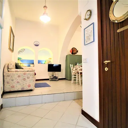 Appartamento Holidaycasa Bruno Centrale A Due Passi Dal Mare